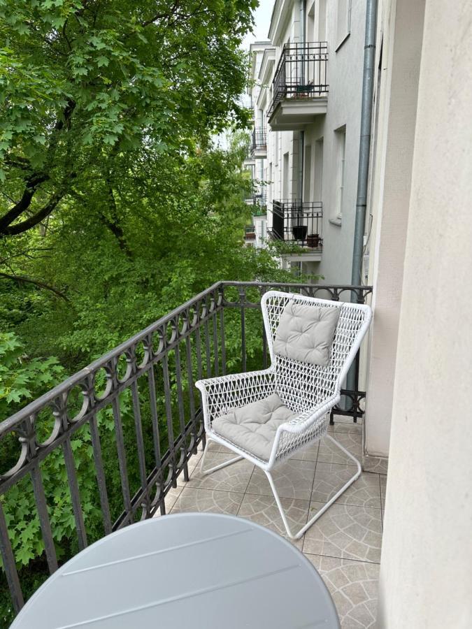 Studio Na Starej Ochocie Apartamento Varsóvia Exterior foto