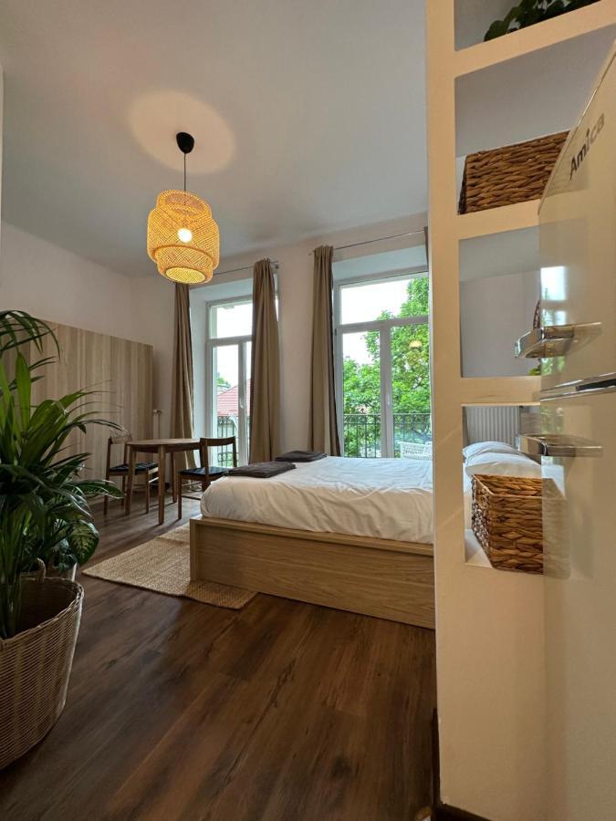 Studio Na Starej Ochocie Apartamento Varsóvia Exterior foto